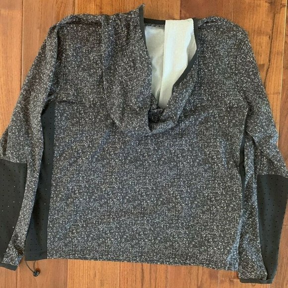 Outdoor Voices Lightweight Heather Grey 1/4 Zip Jacket Hooded Windbreaker Size s - Picture 6 of 12